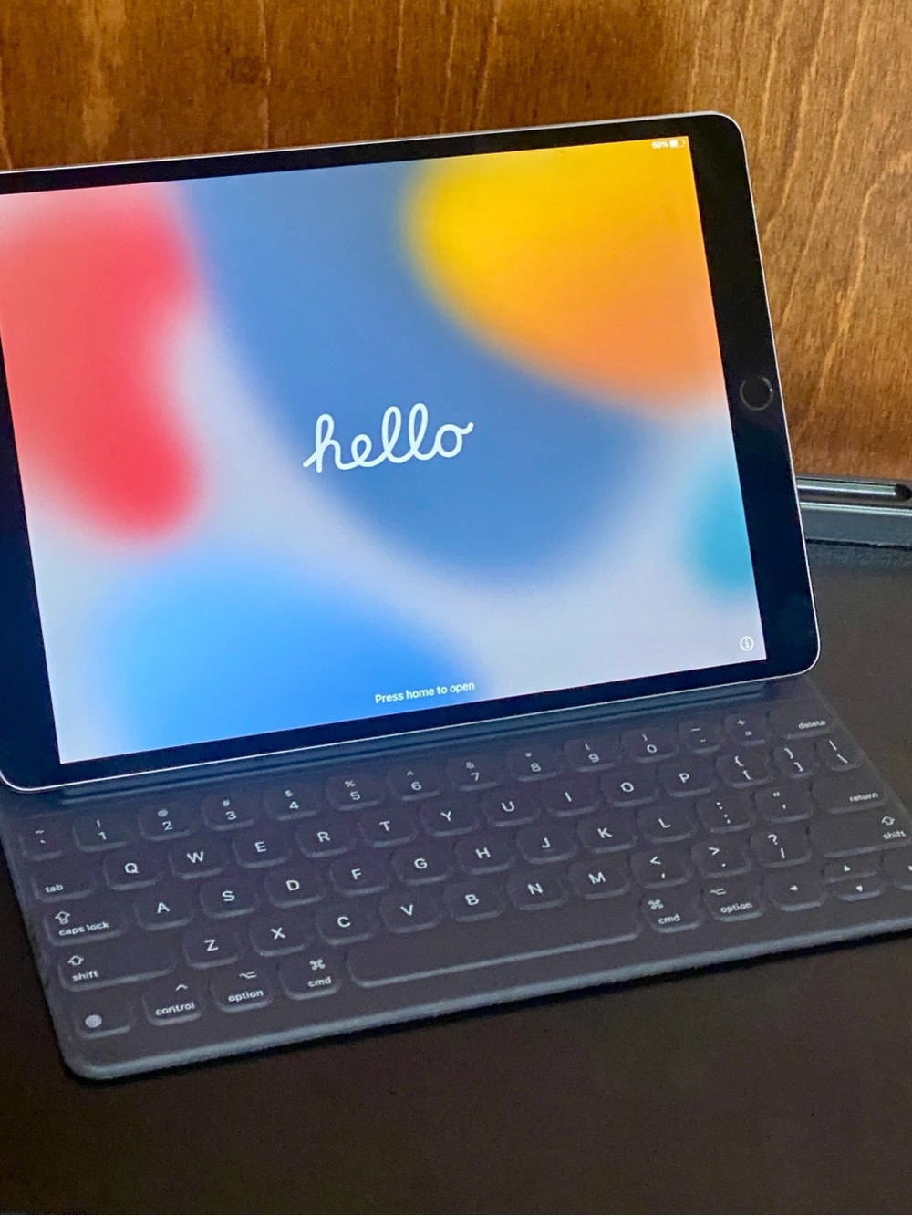 Apple iPad Pro 10.5 64GB WiFi + Keyboard